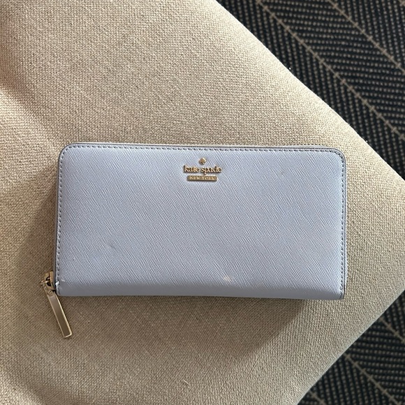 Kate spade wallet - Picture 1 of 4